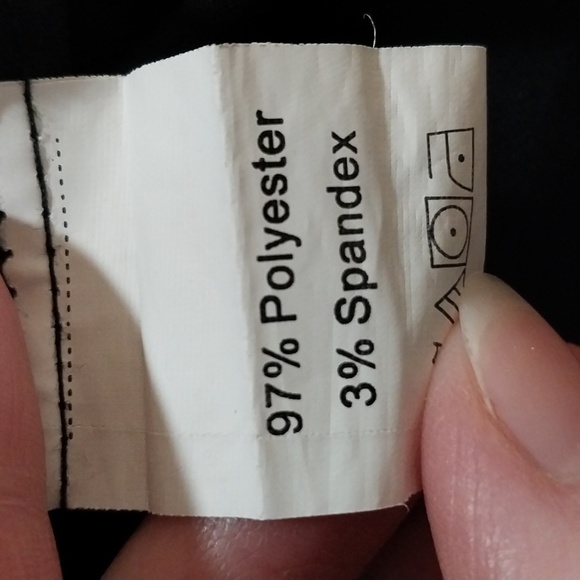 Peekaboo dress - Picture 5 of 7